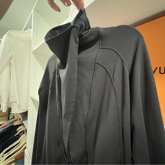 {Lululemon Athletica} Black Funnel Neck Jacket - Picture 2 of 11